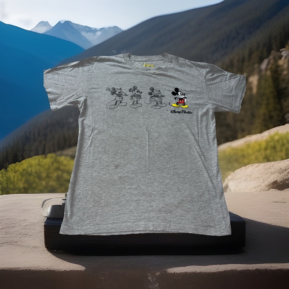 Disney T-Shirt Men's Large Mickey Mouse Disney Florida Embroidered Short Sleeve